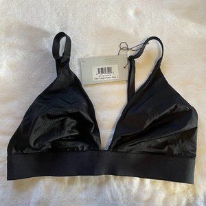 Glacé Triangle Bra - Black - Wirefree - 34D 34DD 36C 36D